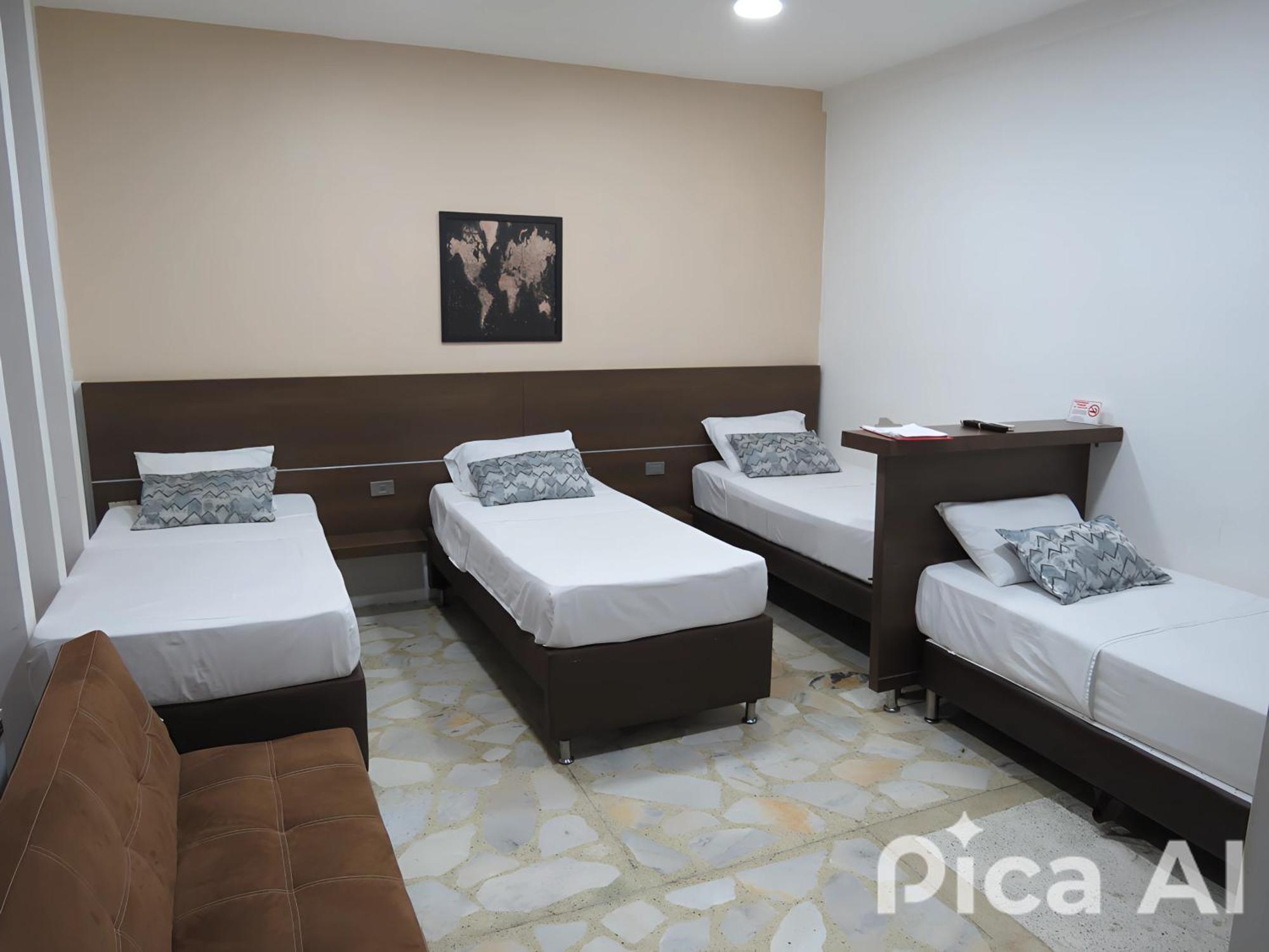 Hotel A & A Santa Alejandria メデジン エクステリア 写真